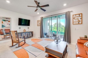 Wesley Chapel End Unit with Patio and Nature Views!